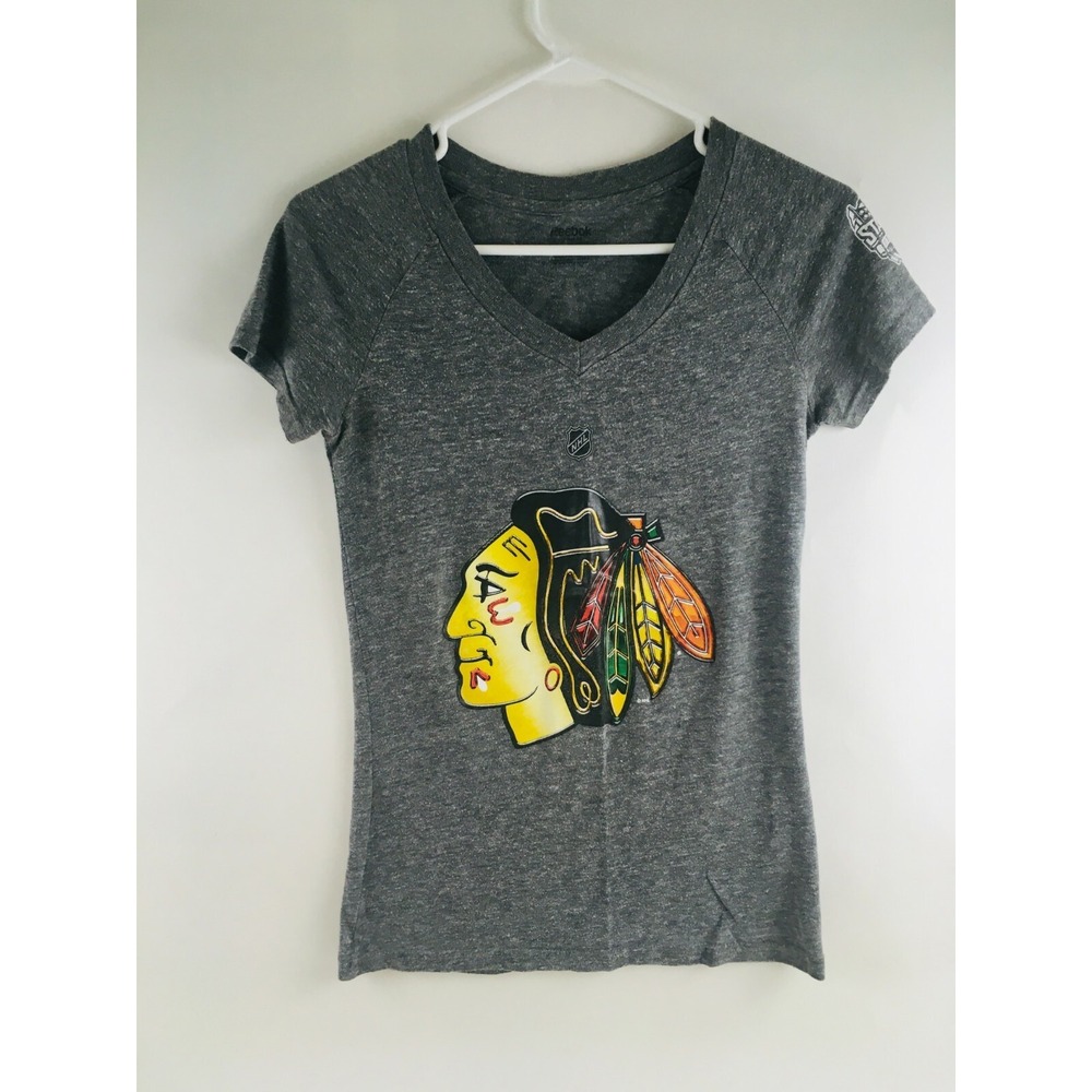 Reebook T Shirt Women's Size S Short Sleeve Black Hawks Kane 88 V Neck Pullover